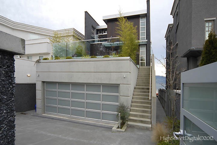 3333 point grey road - front