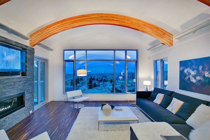 4296 quesnel drive - living room