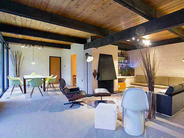 5246 1st avenue tsawwassen  - living space