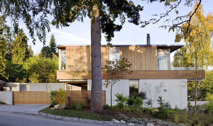 1475 tolmie - from street