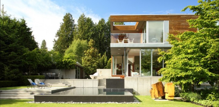 6287 macdonald - backyard