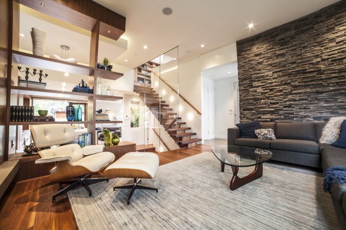 9 west 22nd - view to stairs