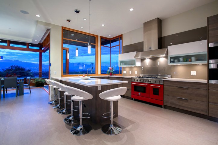 3608 quesnel - kitchen