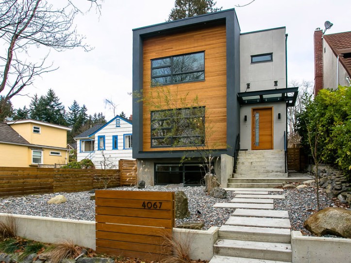 4067 west 33rd - front of house