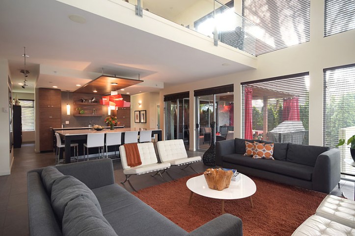 1007 west 26th - living room