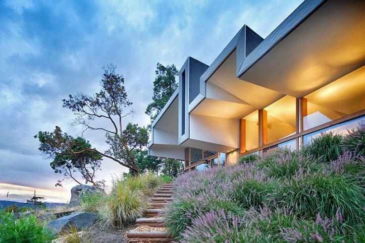 9809 spalding road : view of house