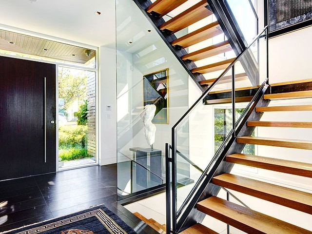2705 west 30th - stairs and entry