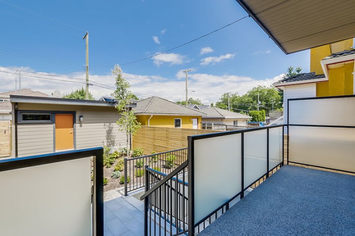 959 west 18th avenue - view from main floor deck