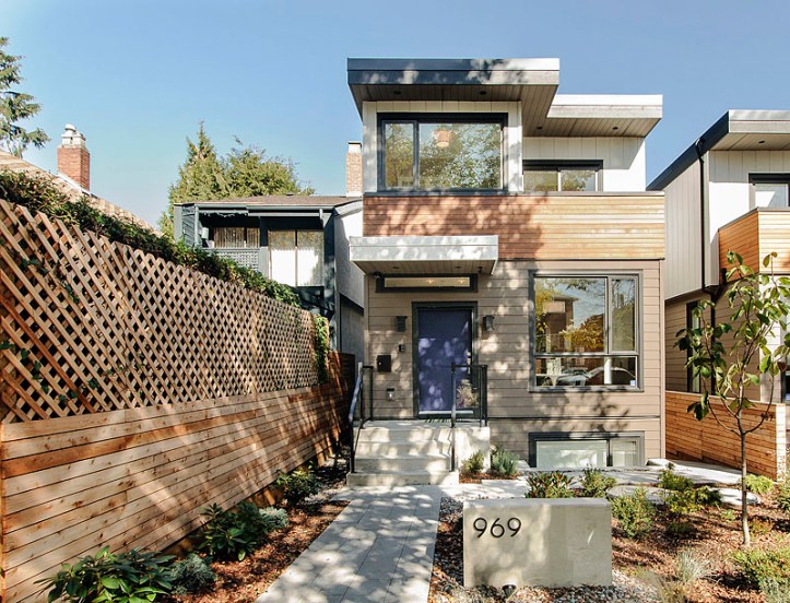 969 west 18th - front