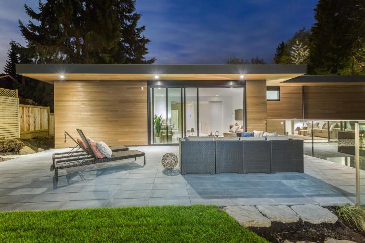 1665_Mathers_Ave_360hometours_38